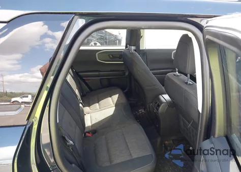 2022 Ford Bronco Sport Big Bend z USA, uszkodzony, nr VIN 3FMCR9B61NRD84656